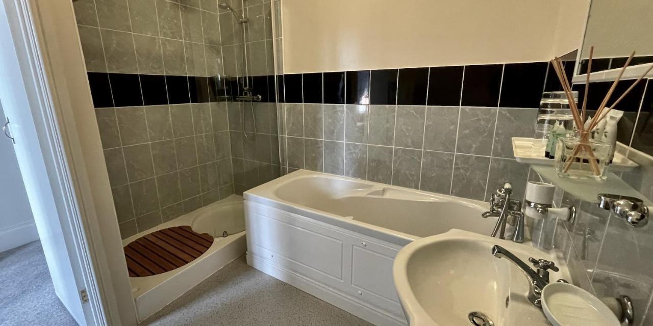 Portman Lodge Blandford Forum Εξωτερικό φωτογραφία